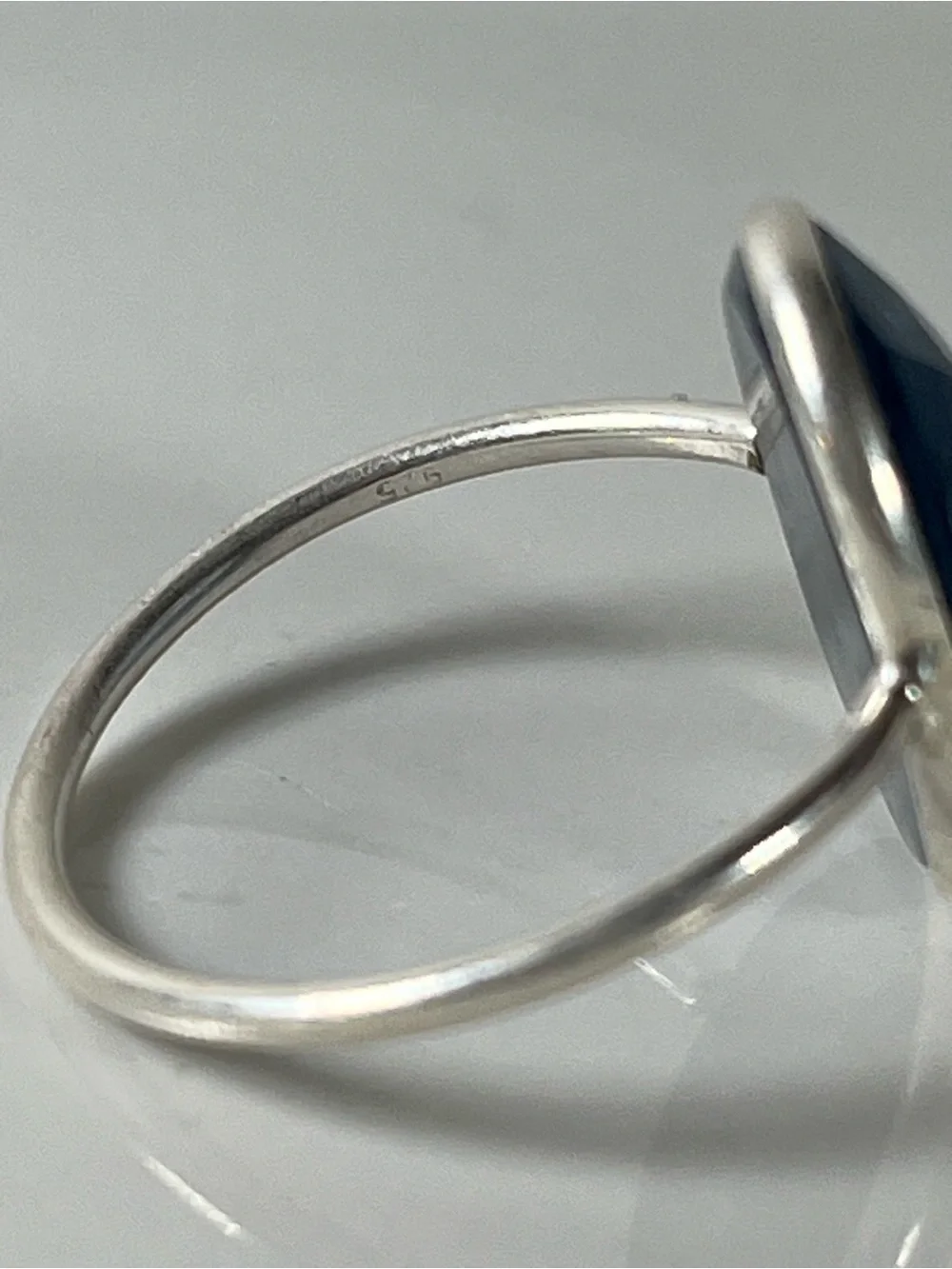 Solid Sterling Silver 925 Banded Kyanite Gemstone Flat Stacker Ring Size 8.75